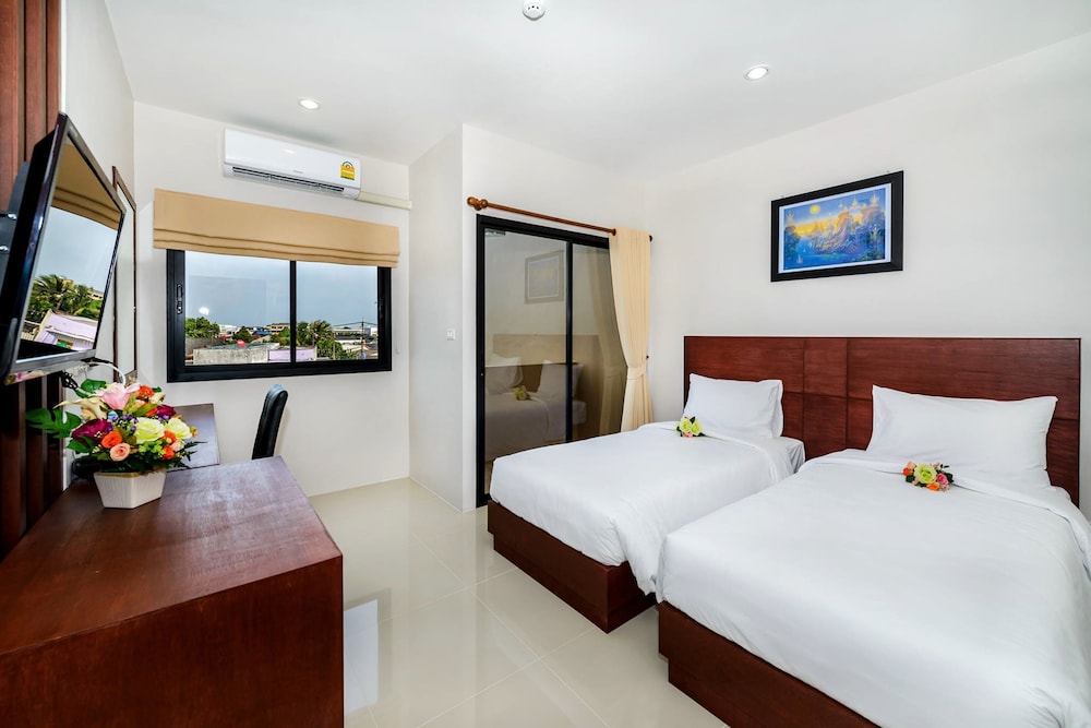 The Topaz Residence 19/40