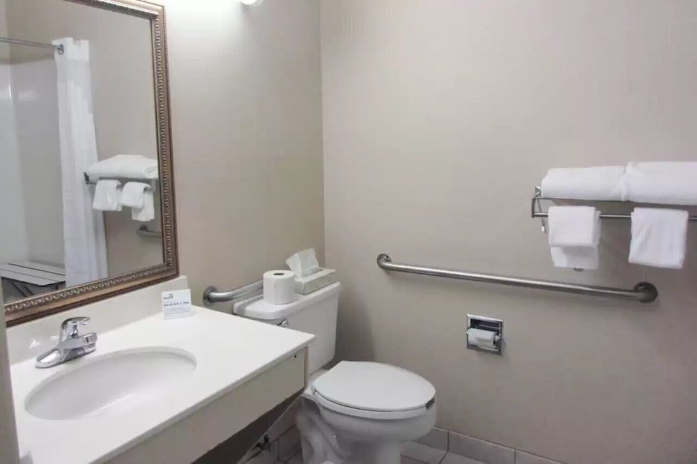 Comfort Inn & Suites Middletown - Franklin 29/33