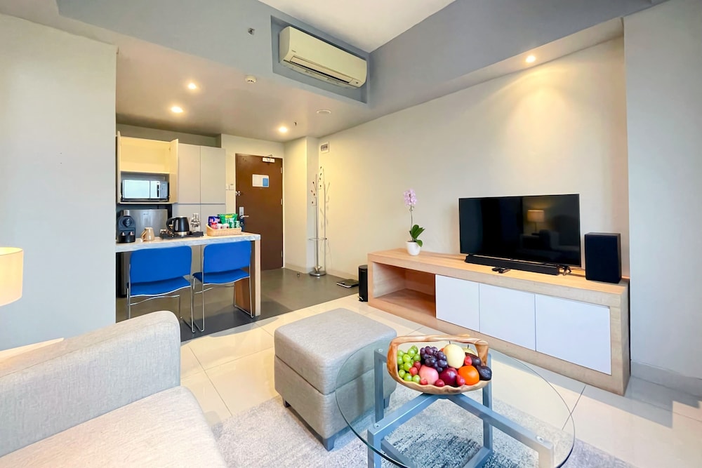 Batiqa Hotel Apartments Karawang 45/73