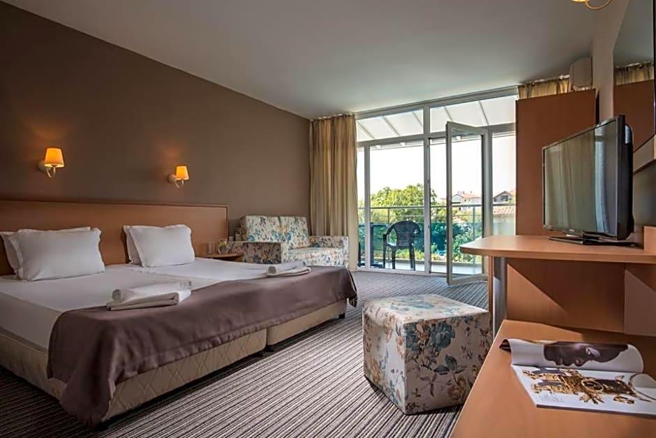 Hotel Eskada Beach 14/50