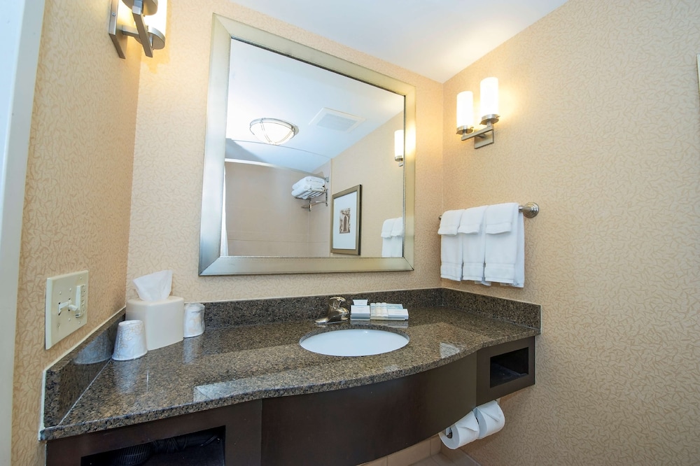 Hilton Garden Inn Columbia Northeast 16/46
