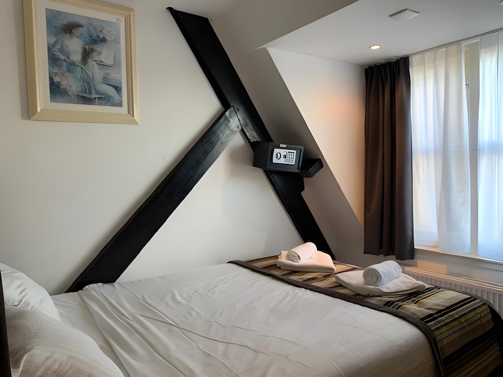 Room, Double Bed, Small, High Floor