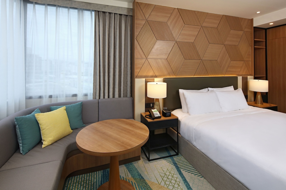 Holiday Inn CEBU CITY 16/69
