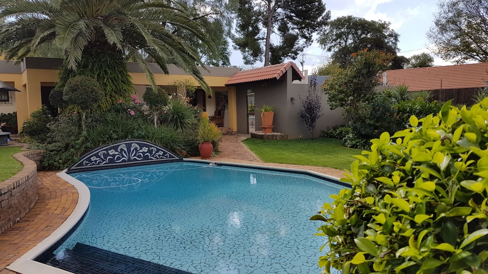 Jubilee Lodge Guest House 25/32