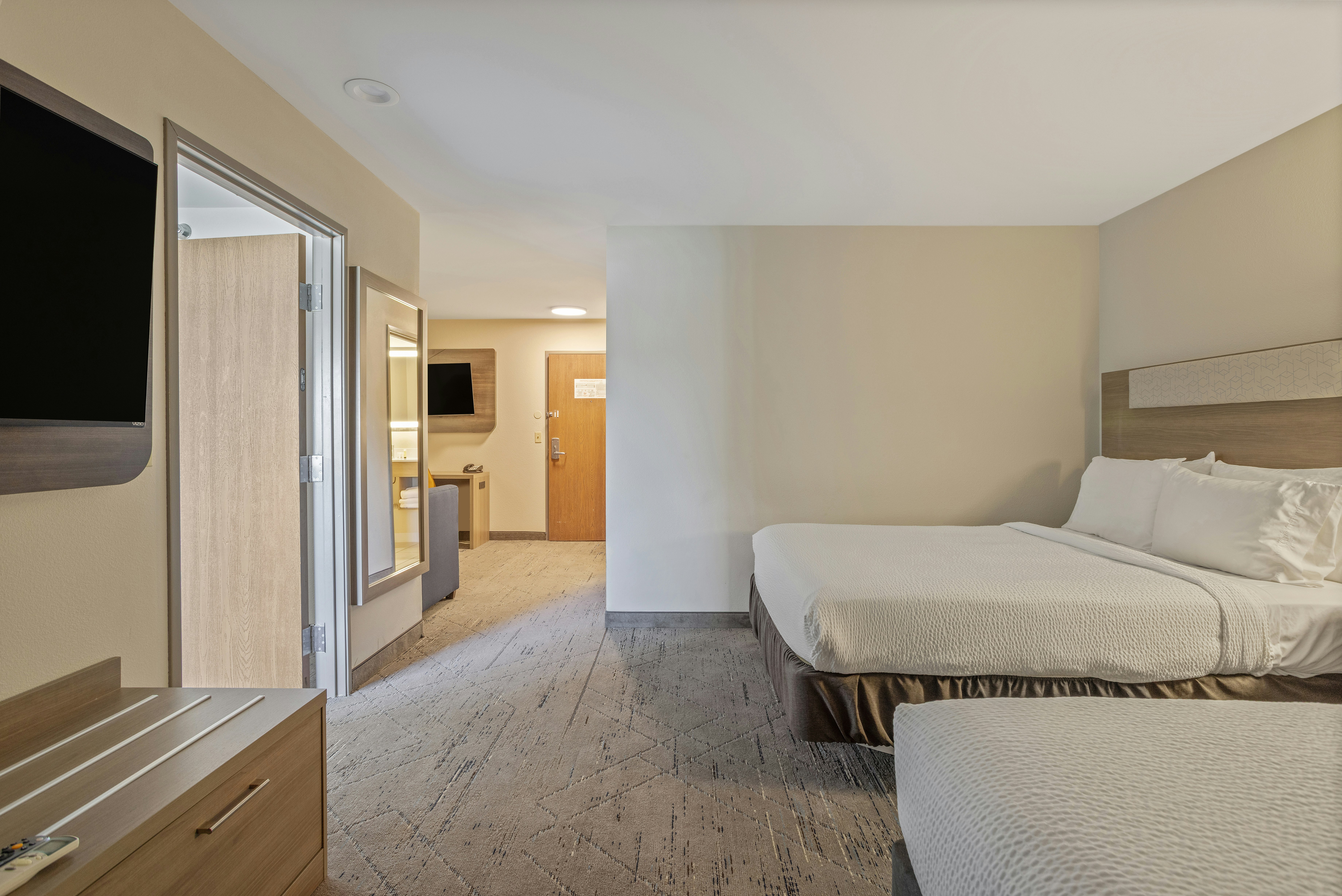 Holiday Inn Express & Suites Torrington 27/78