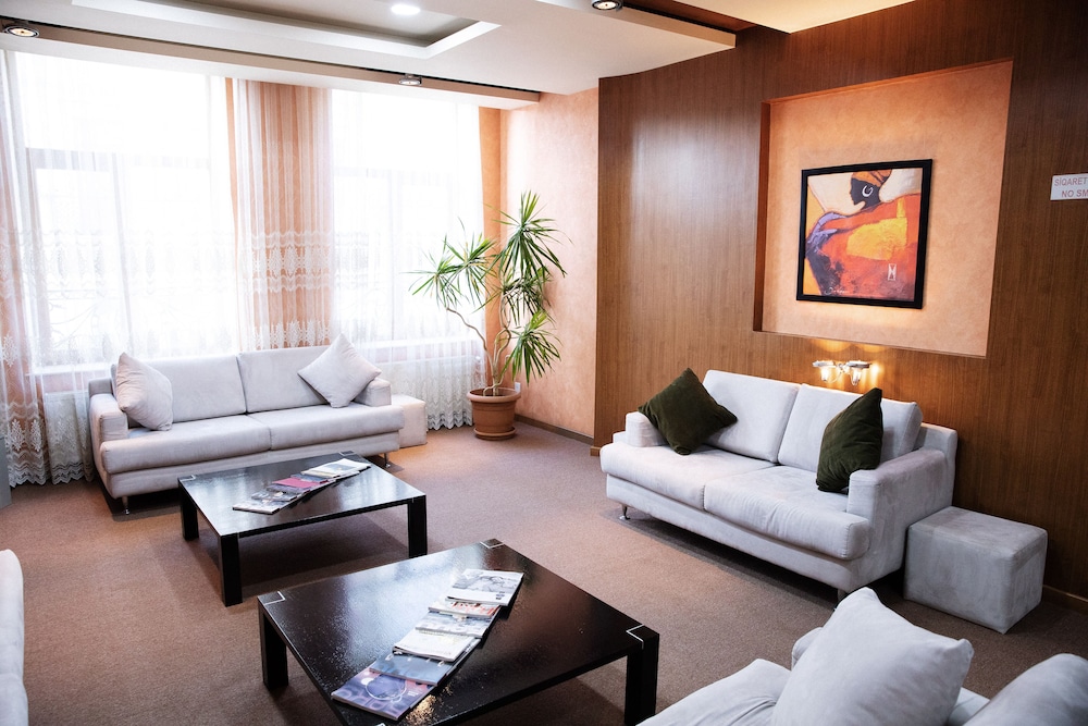 Austin Hotel Baku 52/71