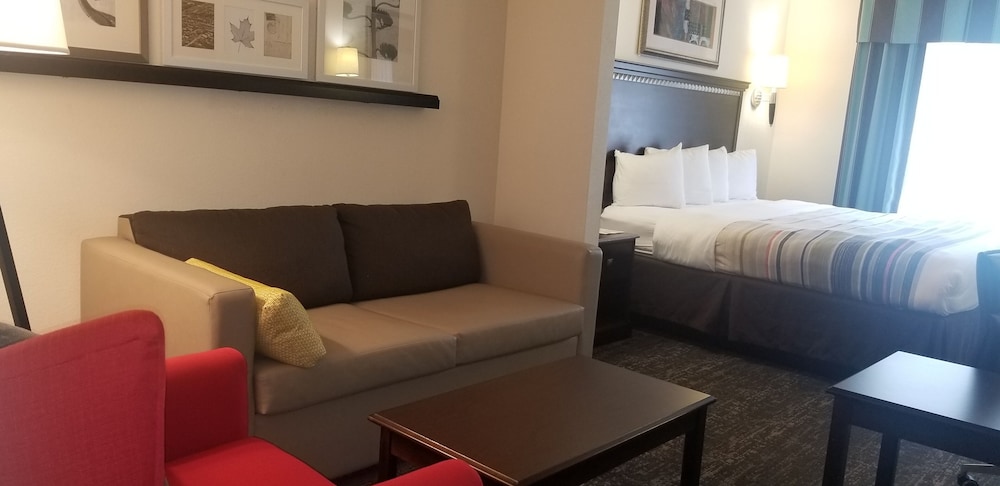Country Inn and Suites by Radisson Canton, GA 6/21