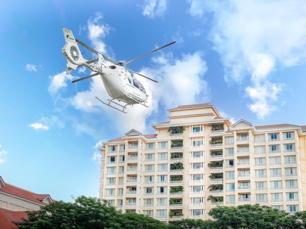 Sofitel Phnom Penh Phokeethra Hotel 2/76
