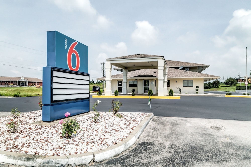 Motel6 Berea, KY in BEREA - KY