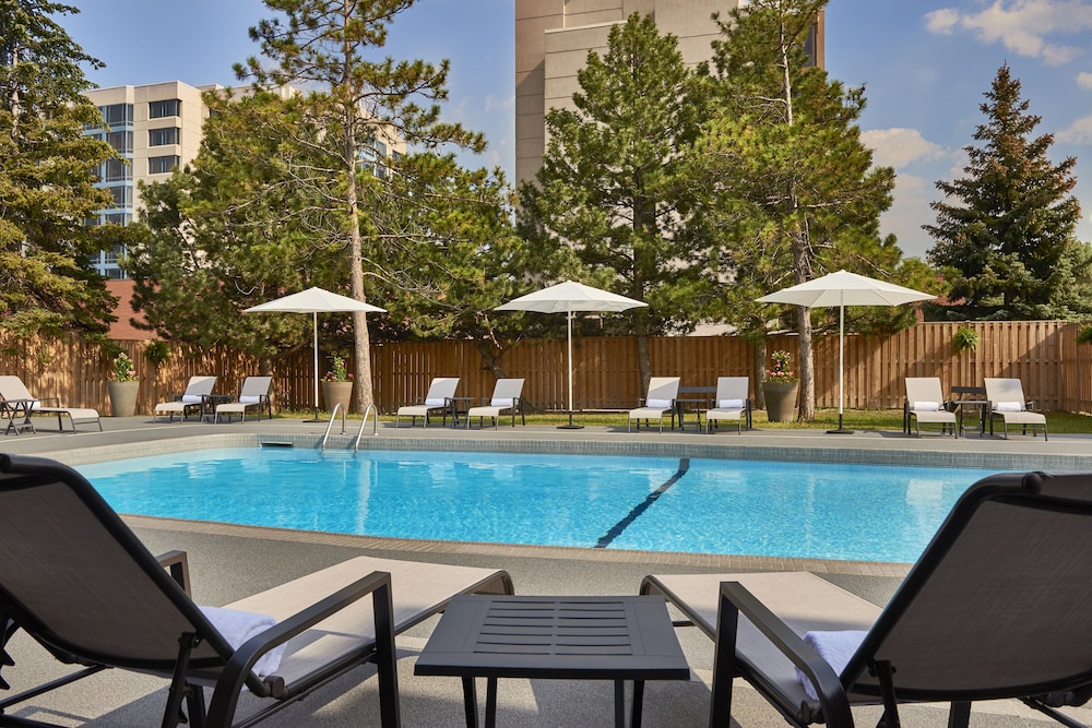 Best Western Parkway Hotel Toronto North 27/32
