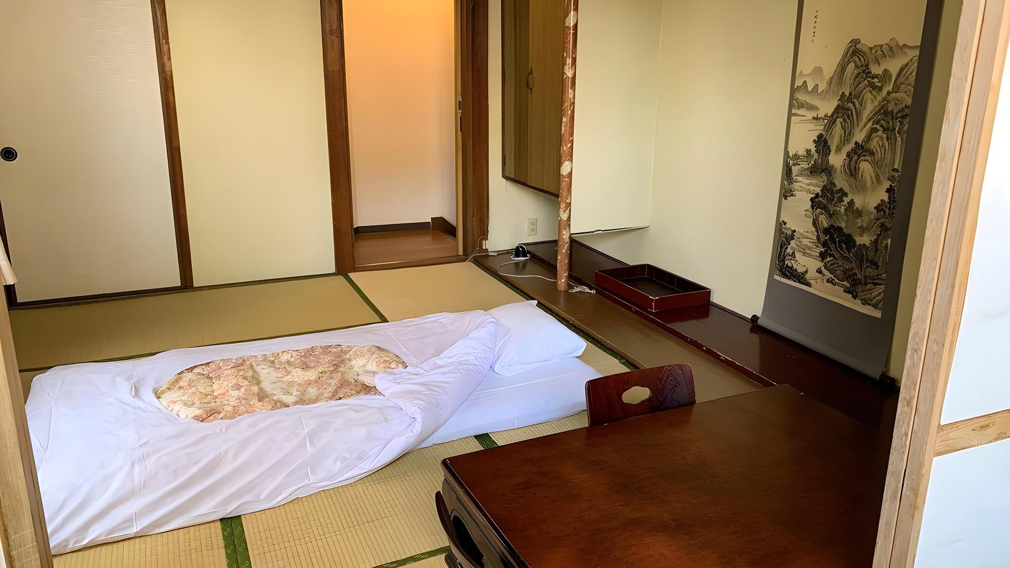 Japanese, 6 People, Tatami