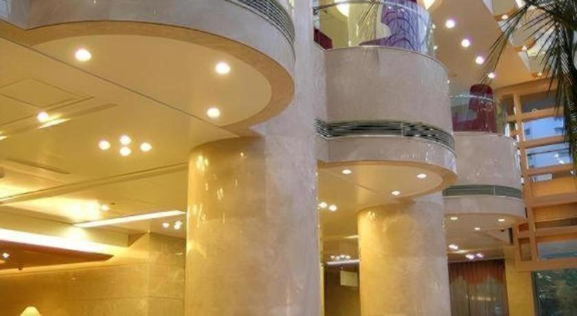 Zhangjiagang Guomao Hotel 7/42
