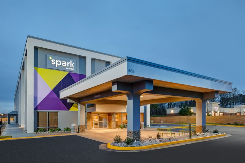 Spark by Hilton Jackson Ridgeland 1/10