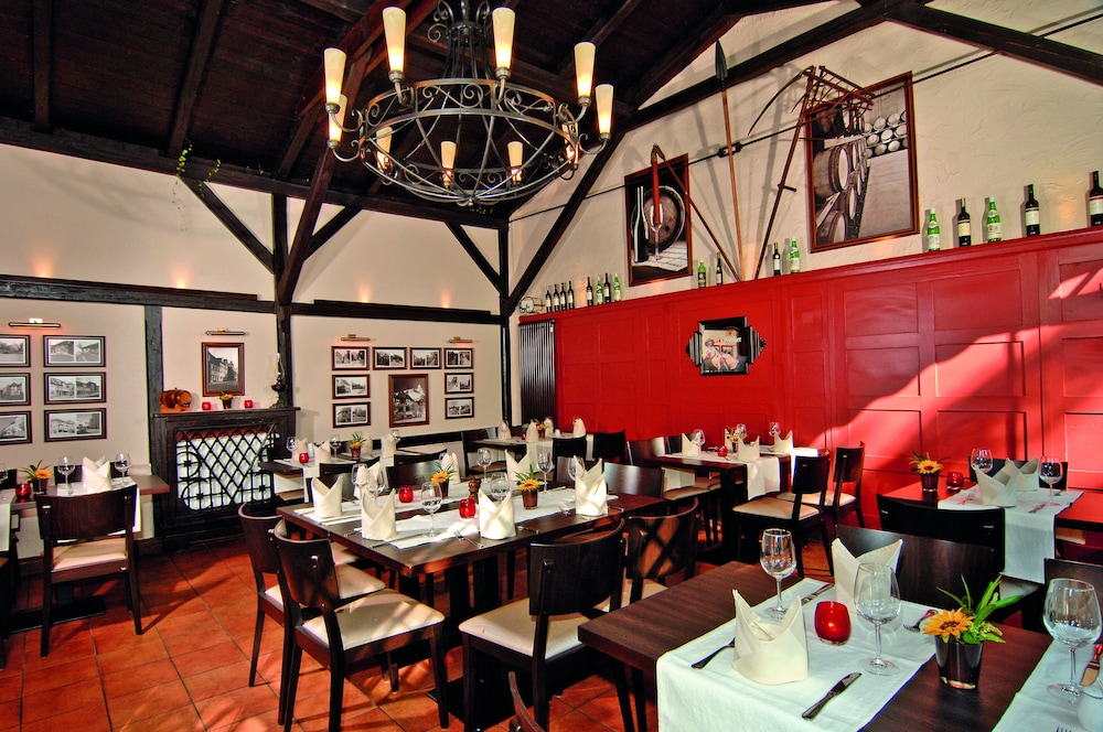 Parkhotel Guldene Berge 35/50