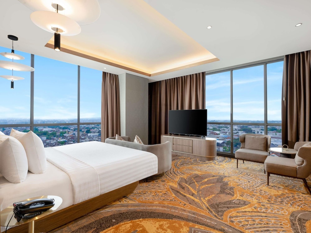 Grand Mercure Malang 25/67