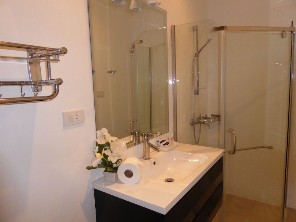 Oasis Garden & Pool Villa At Vip Resort 48/50