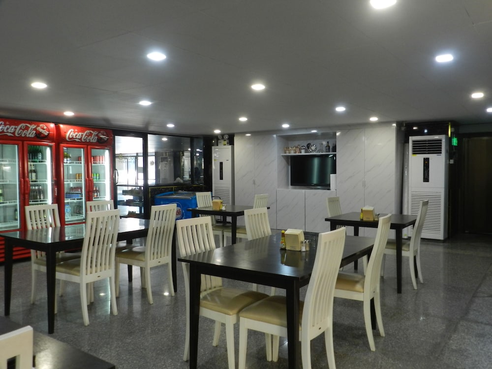 Nanatai Suites 38/50