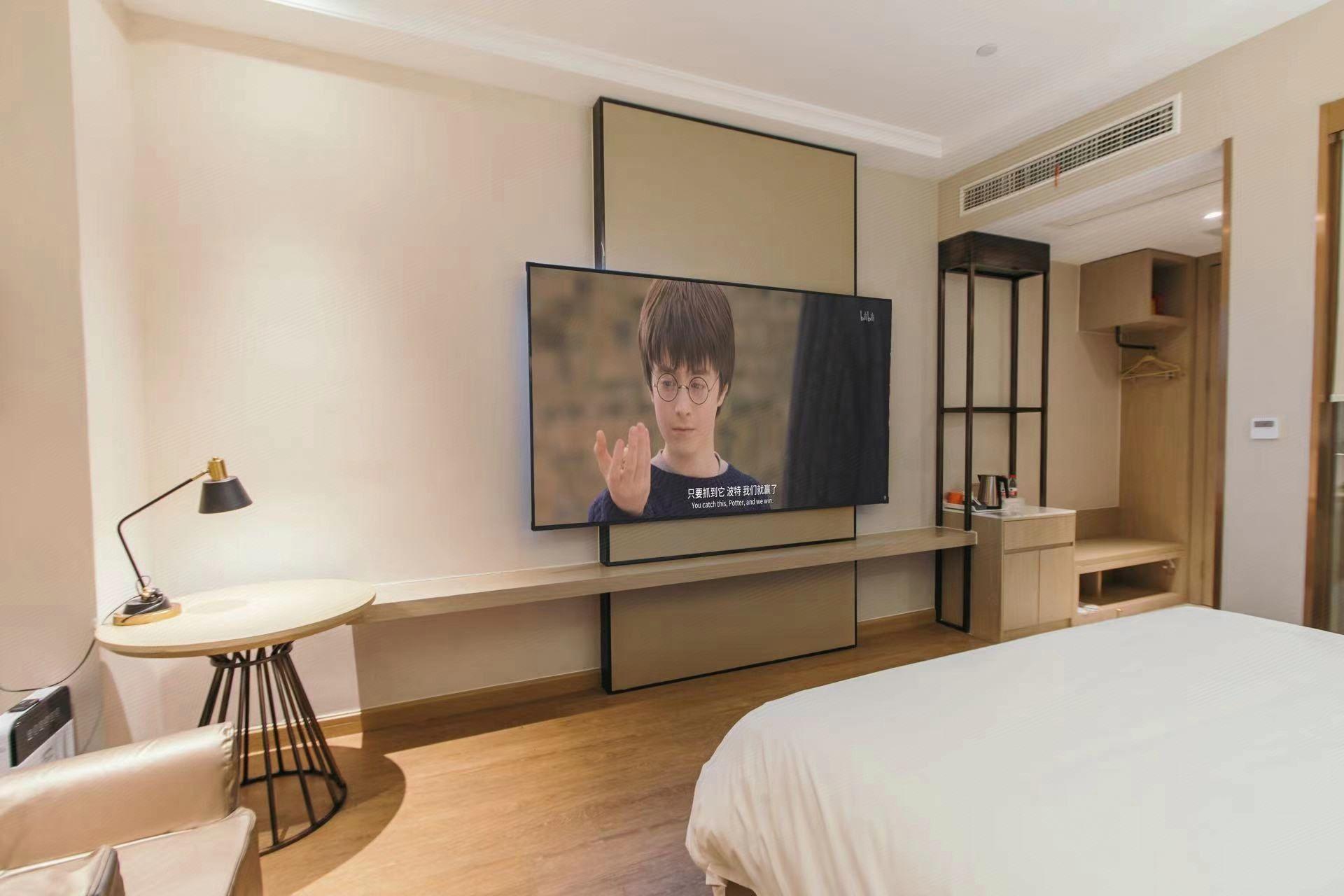 Vienna Hotel (Nanjing Maigao Bridge Subway Station Branch) 16/21
