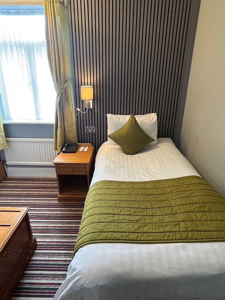 Sorrento Hotel 11/44