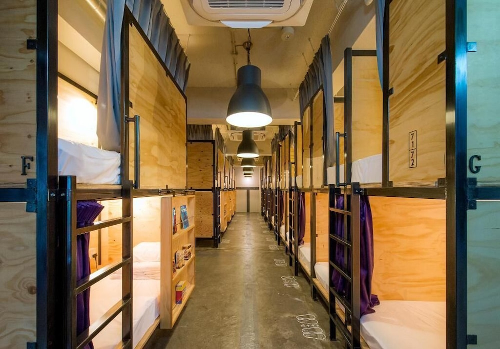 The Kitchen Hostel Ao 59/74