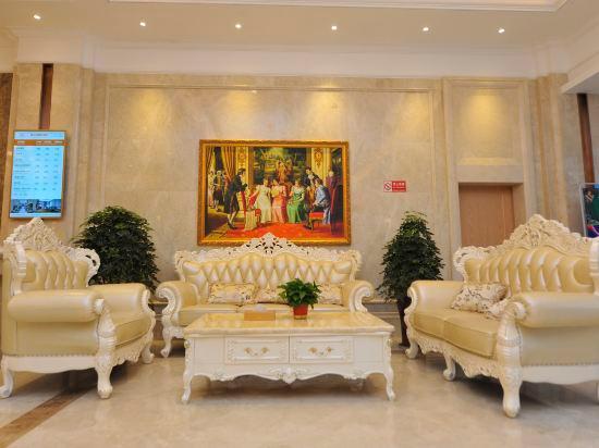 Vienna International Hotel (Xinyang Railway Station) 46/51