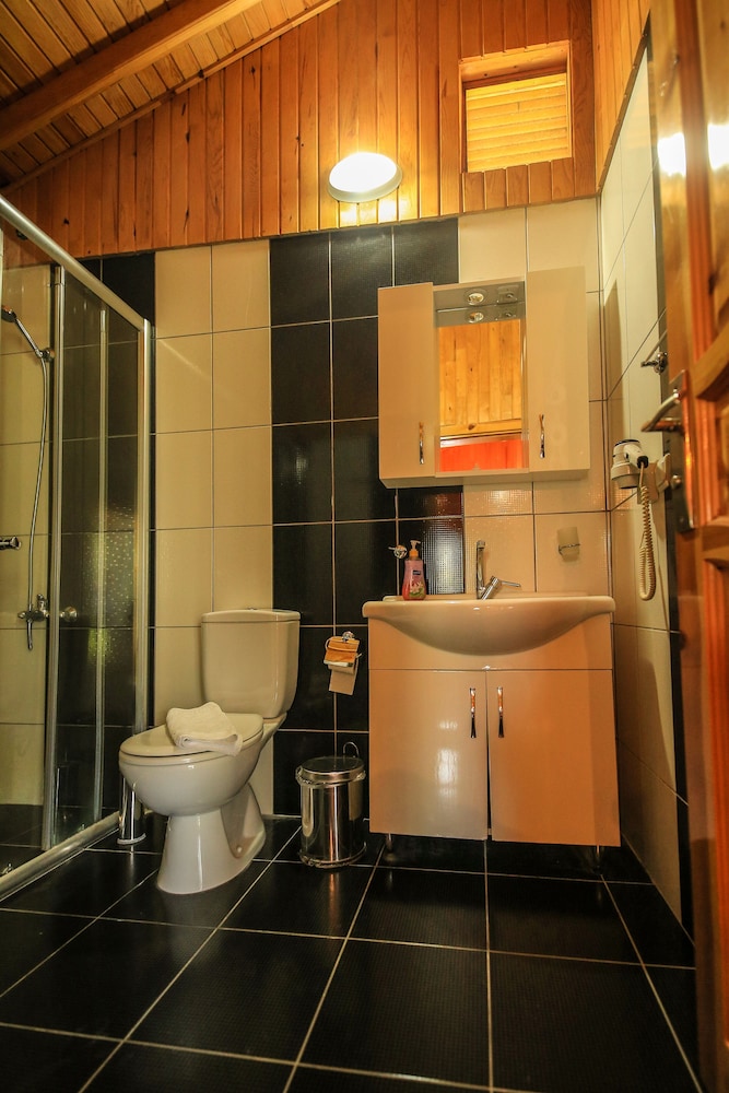 Cirali Zakkum Bungalow 47/50