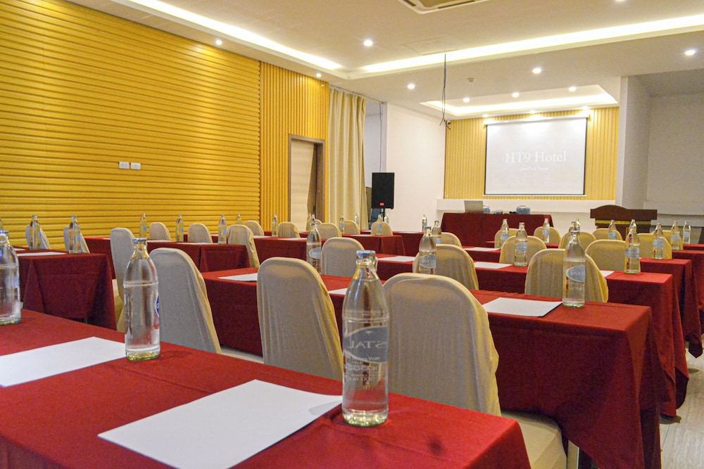 HT9 HOTEL 25/36
