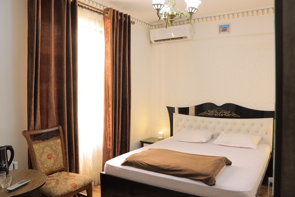 Bukhara Baraka Hotel 23/46