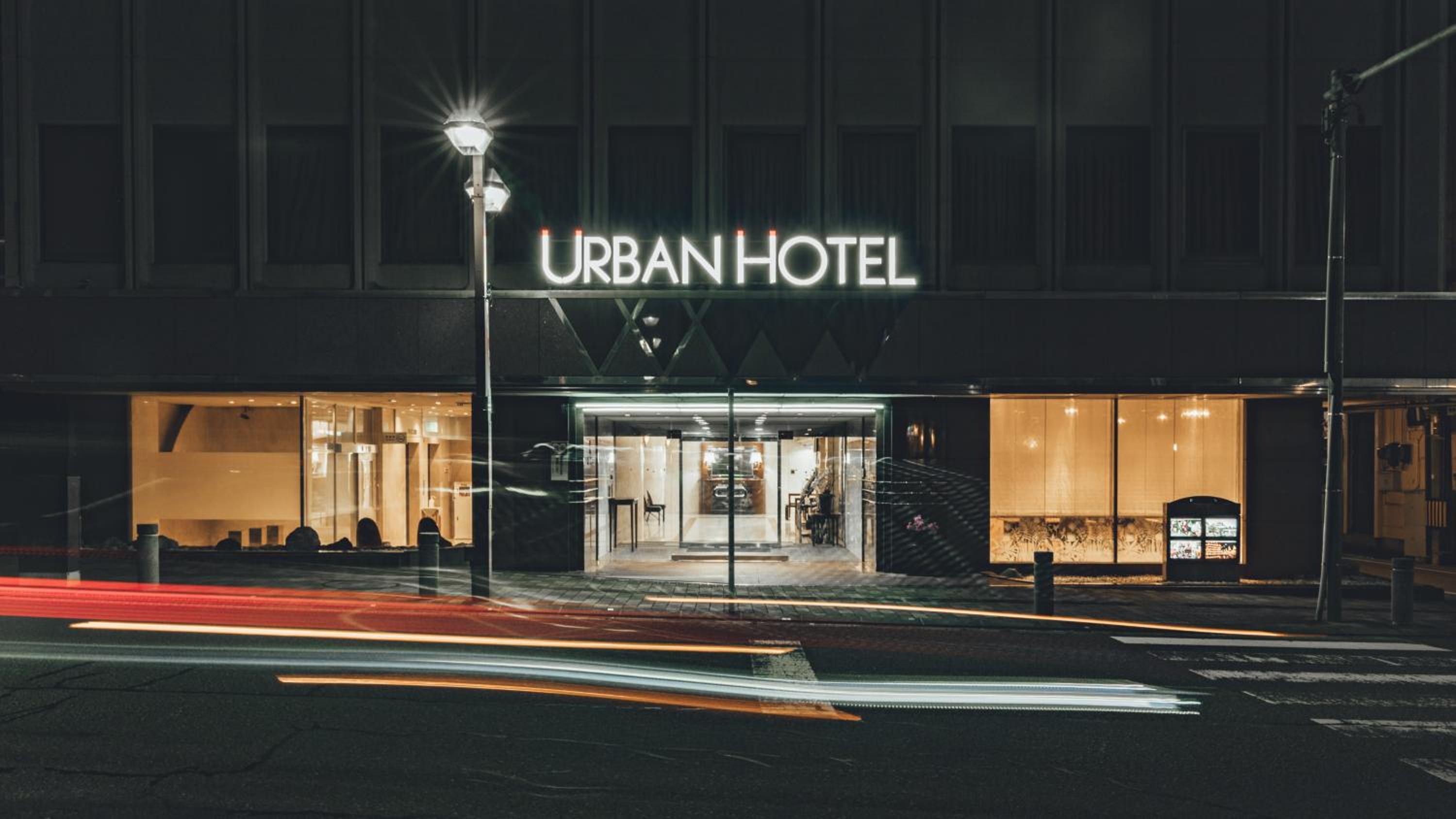Urban Hotel 9/37