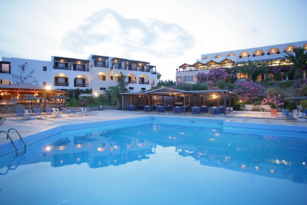 Andros Holiday Hotel 9/68