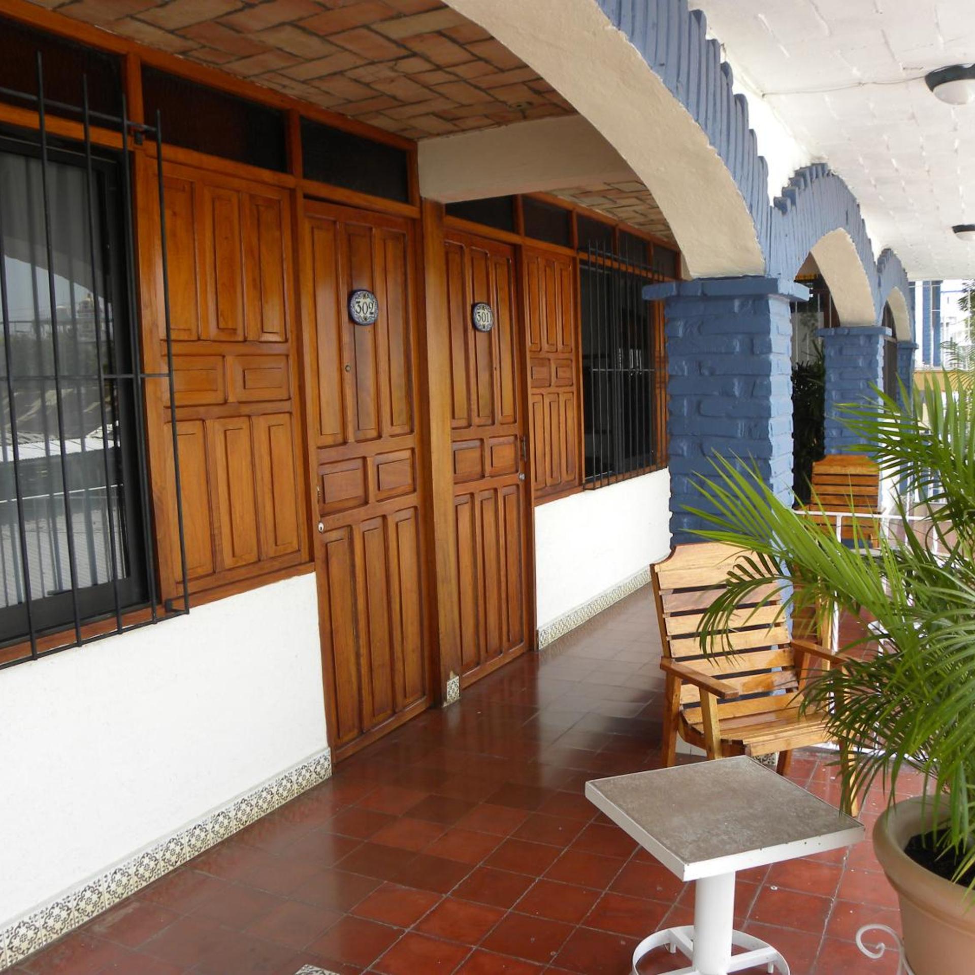 Hotel Los Arcos 12/51