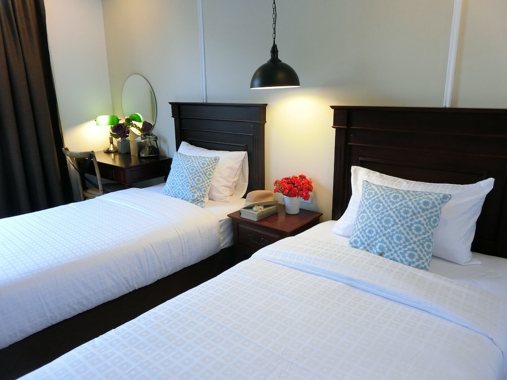 Bloom Boutique Hotel And Cafe 14/34