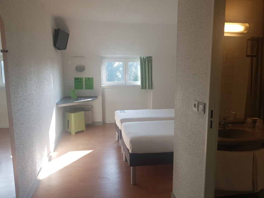 Ibis budget Lorient Hennebont 16/27