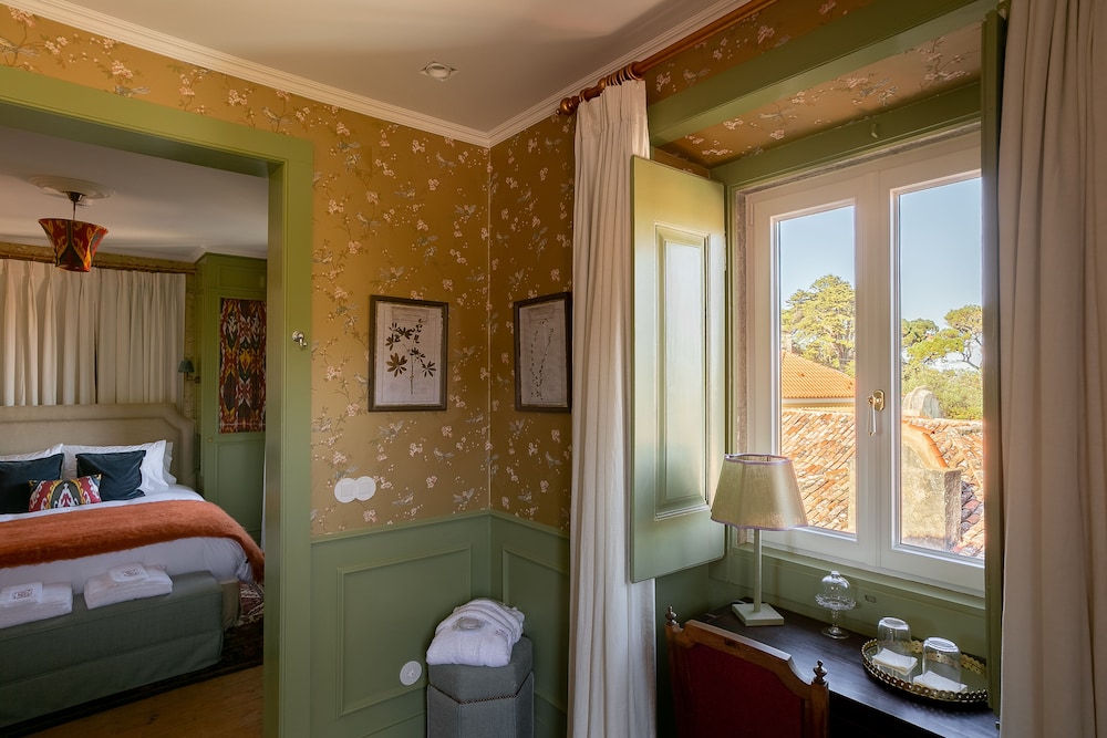 Rose Garden House by Unlock Hotels 40/43