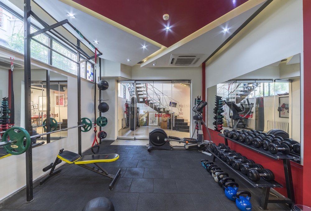 NURU ZIYA SUITES 37/82