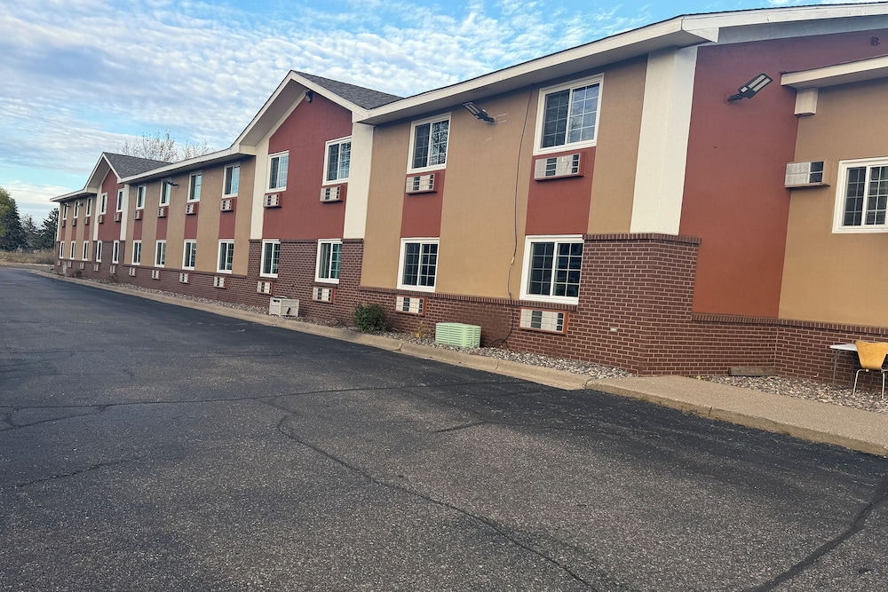 Coratel Inn & Suites Stillwater 39/47