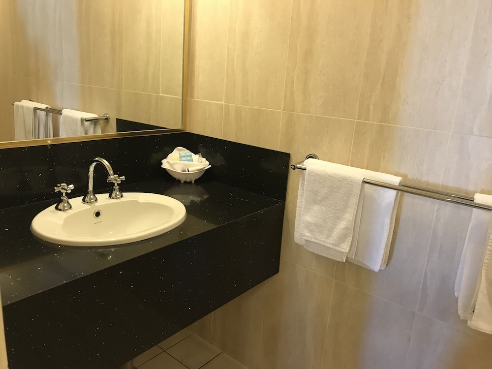 Albury Georgian Motel Suites 34/35