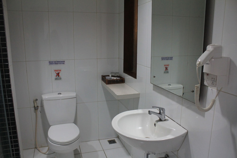 Hotel Tilamas Juanda 11/63