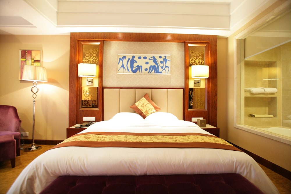 Huilihua Hotel 16/47