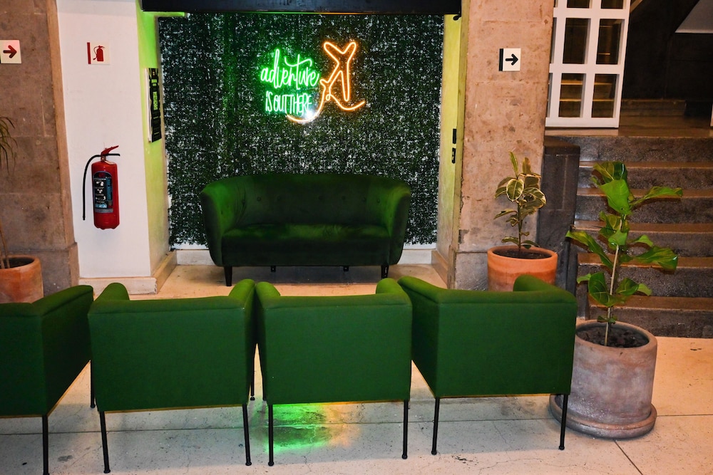 Hostel Mundo Joven Catedral 34/50
