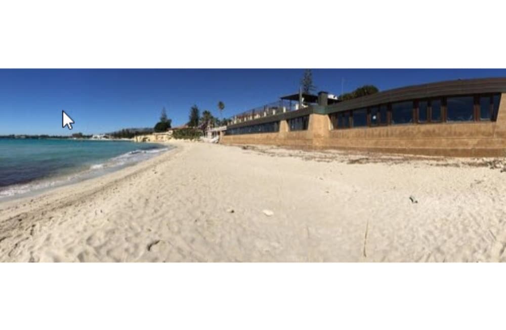 White Bay Resort 67/74