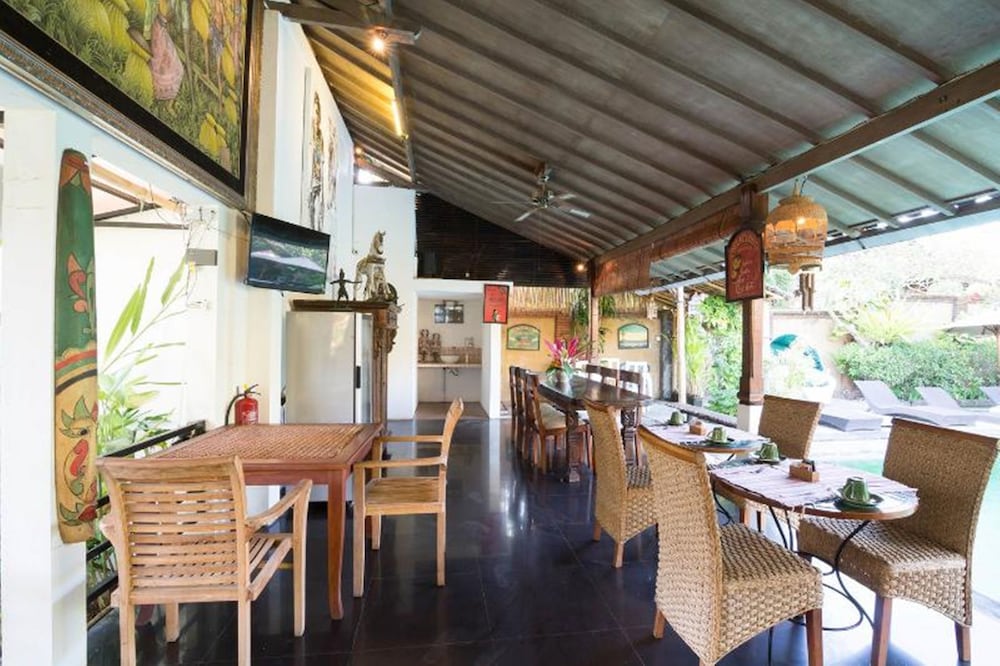 Aqua Octaviana Bali Villa 28/35