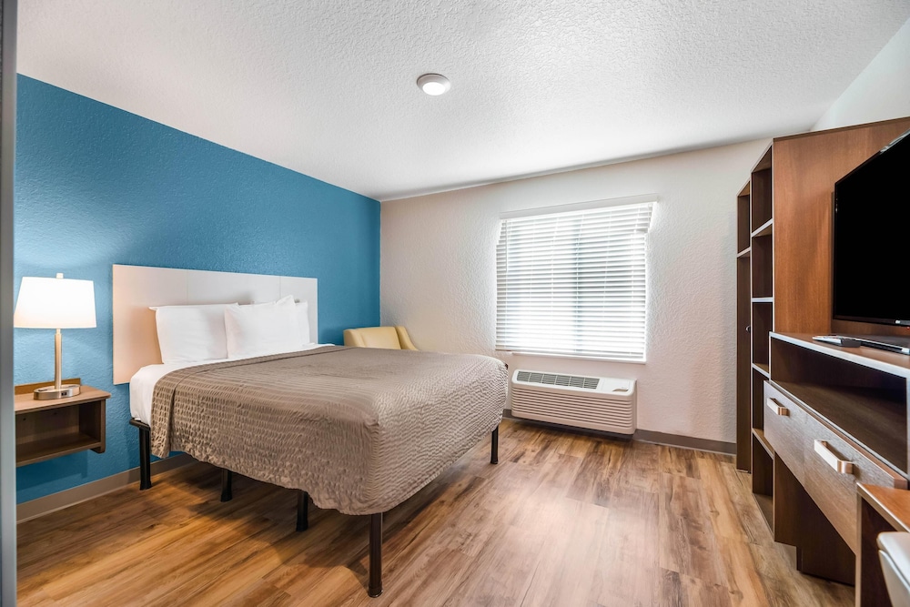 Room at WoodSpring Suites Davenport FL, DAVENPORT - FL