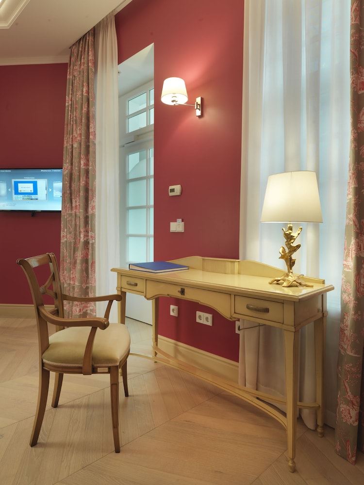 Relais Le Chevalier 63/64