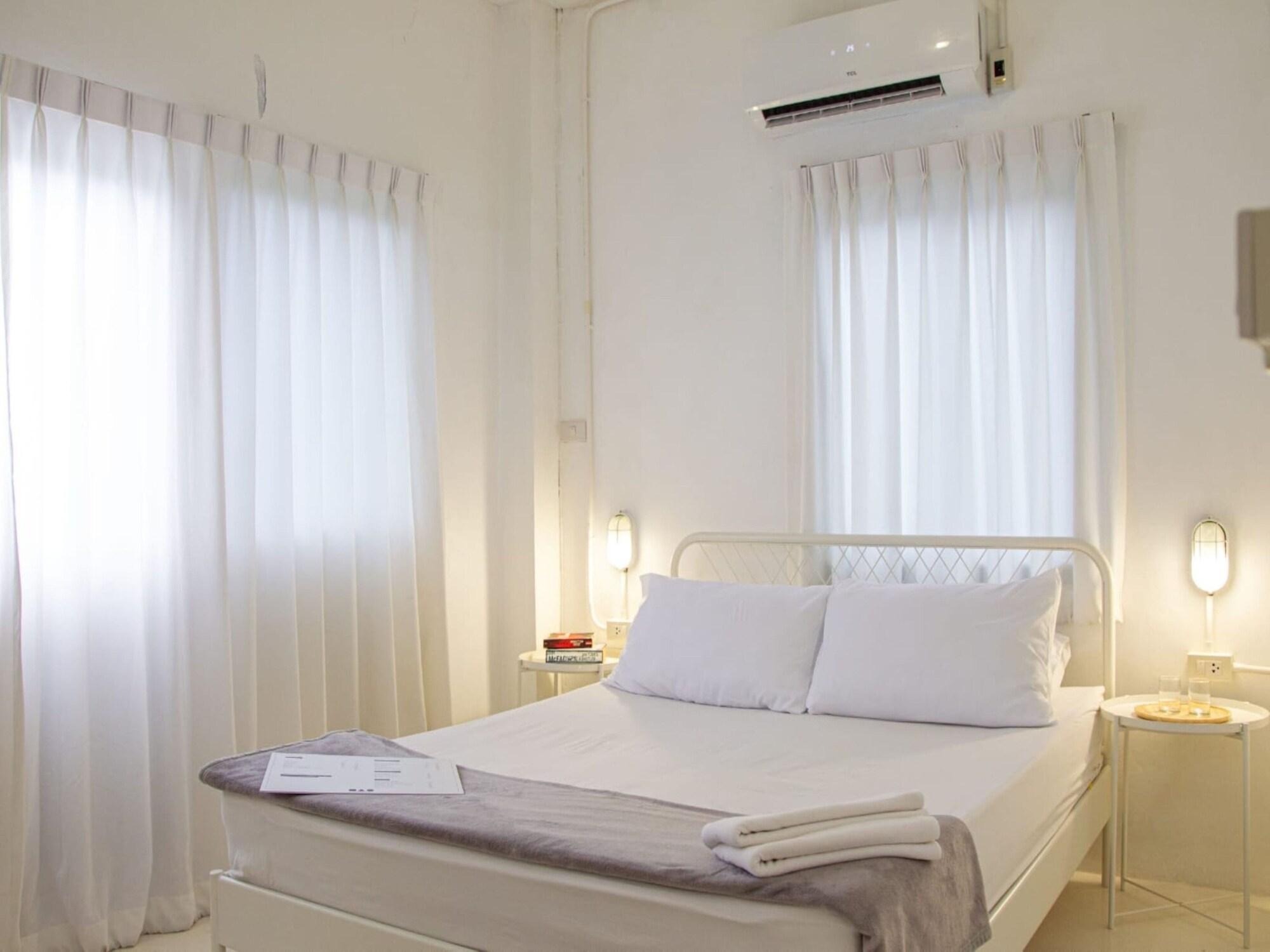 Standard, Double Bed, Mountain View