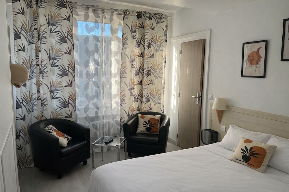 Hotel Vieille Tour 11/26