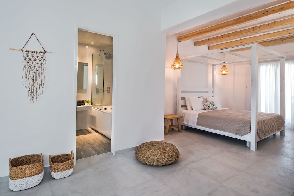Casa Vitae Suites 13/60