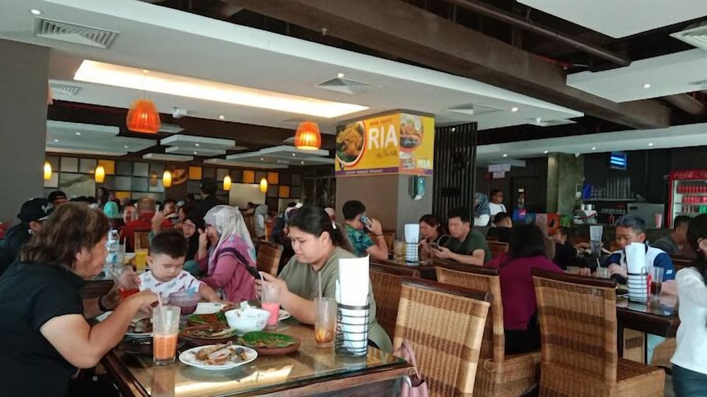 Ajang Hotel 40/48
