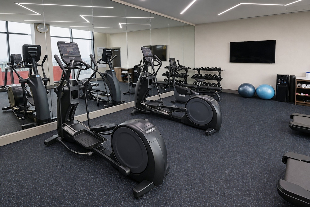 Holiday Inn Express And Suites Monterrey Sendero, San Nicolas de los Garza 27/50