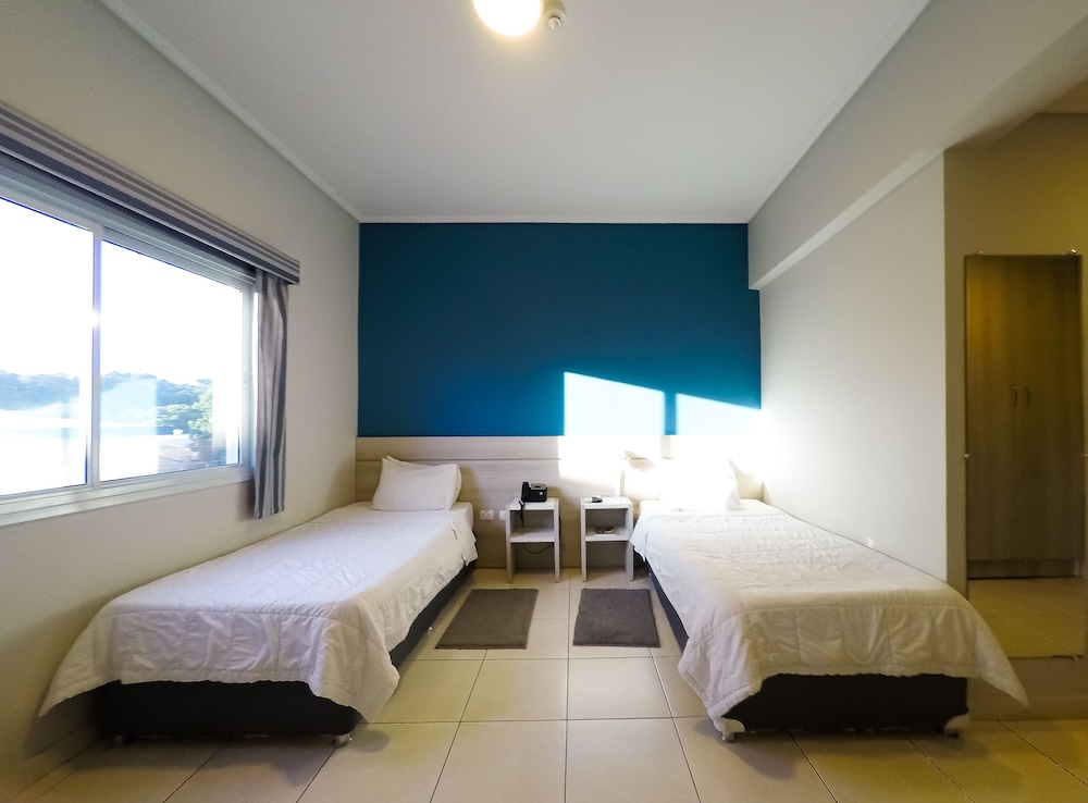 Nova Hotel 10/37